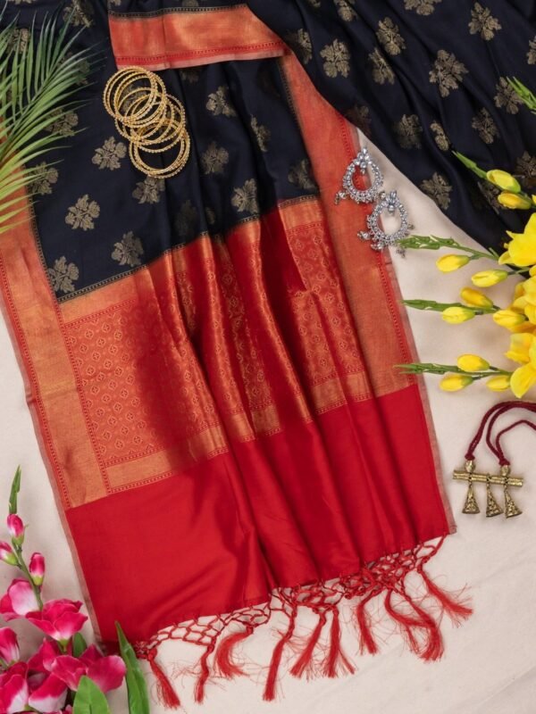 Adrika's artisanal Banarasi Katan Jamewar Dupatta in classic design