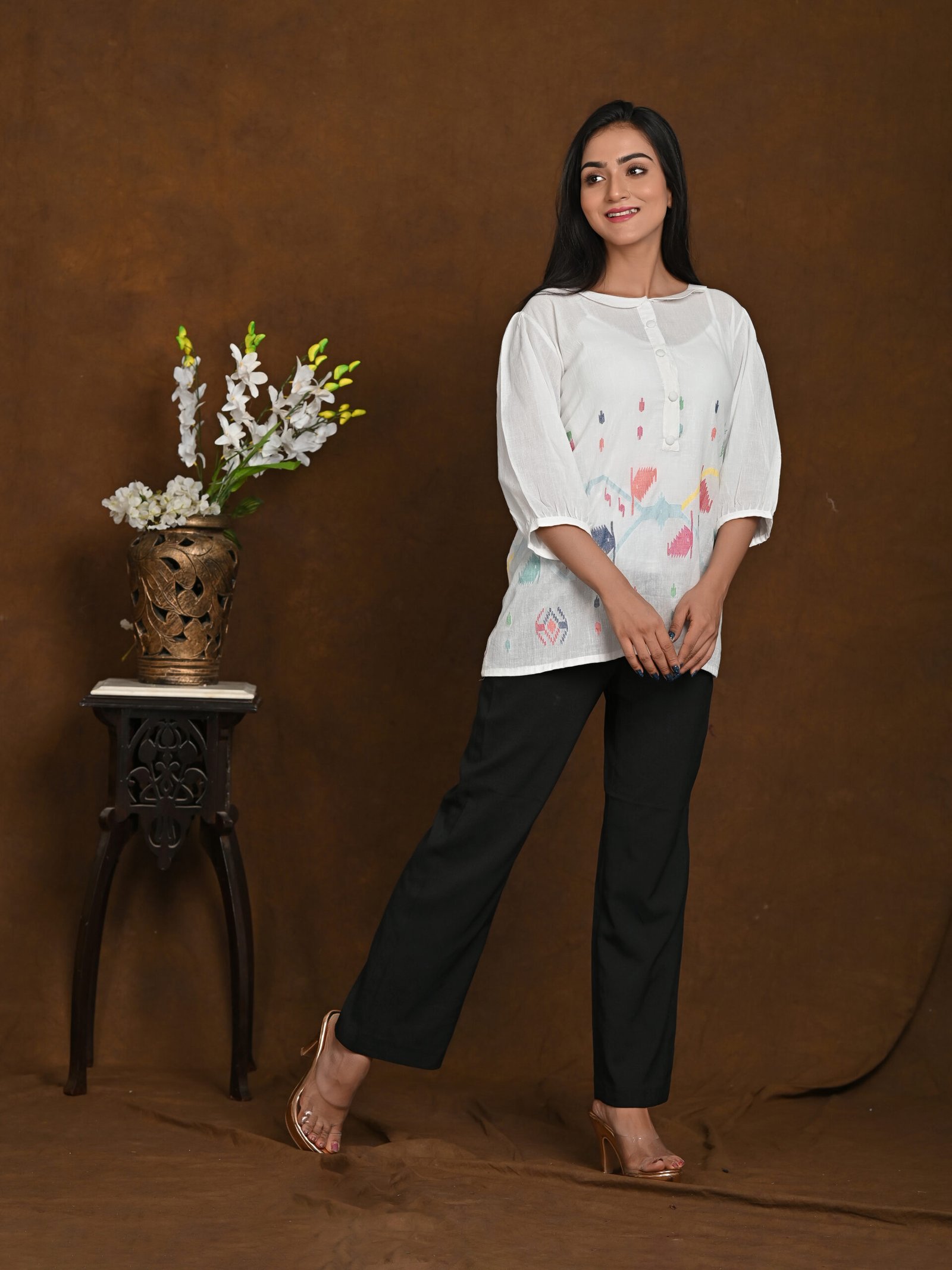 Adrika’s White Handloom Cotton Jamdani Top