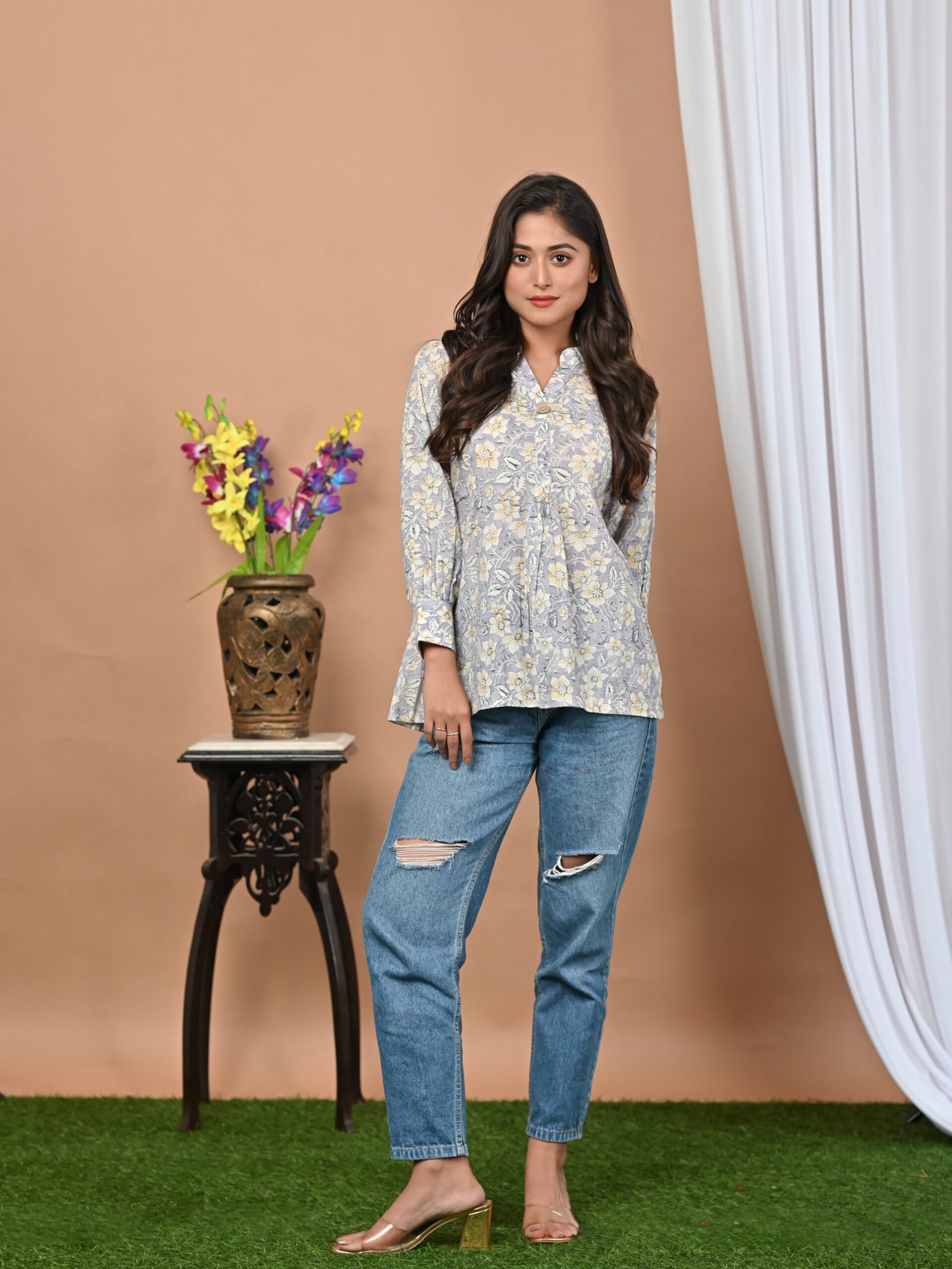 Adrika’s Light Grey Hand Block Top