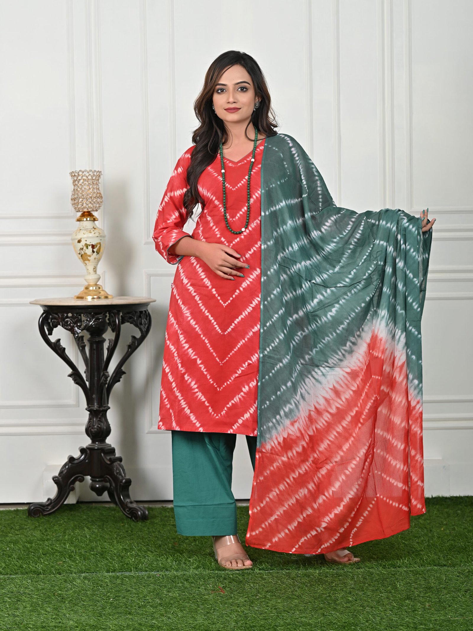 Adrika’s Red & Deep Green Pure Shibori Kurti Set