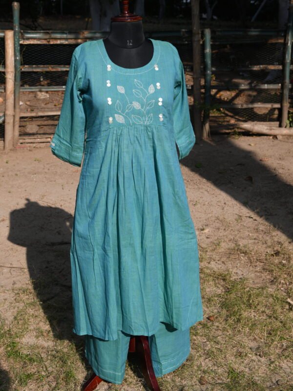 Adrika’s Sea Green Handloom Cotton Kurti Set